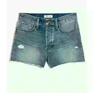 NWT Madewell Distressed Jean Shorts